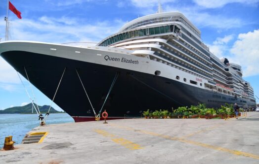 Cruise ship calls in Seychelles 001